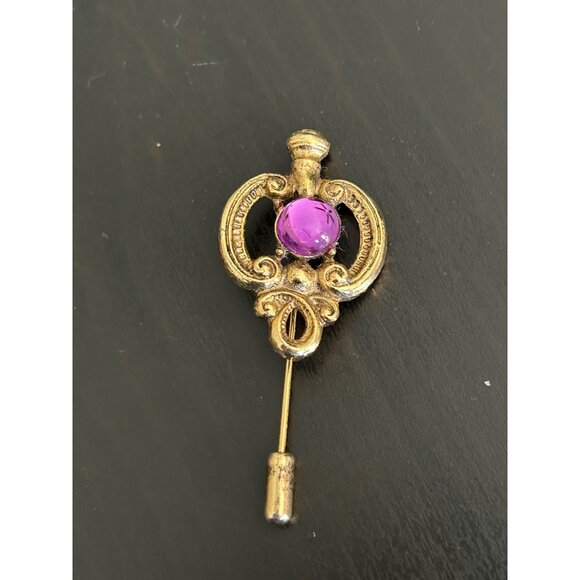 Antique Gold-Tone Brooch Pin With Purple Gemstone Accent Vintage-Inspired Design